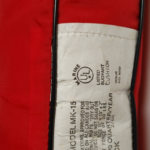 NWTs PFD Personal Flotation Device Type IV PFD - Picture 12 of 17